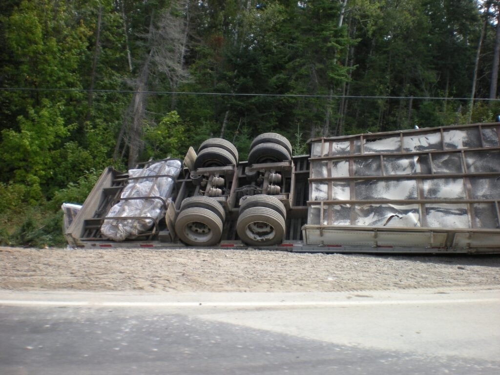 rollover truck accidents